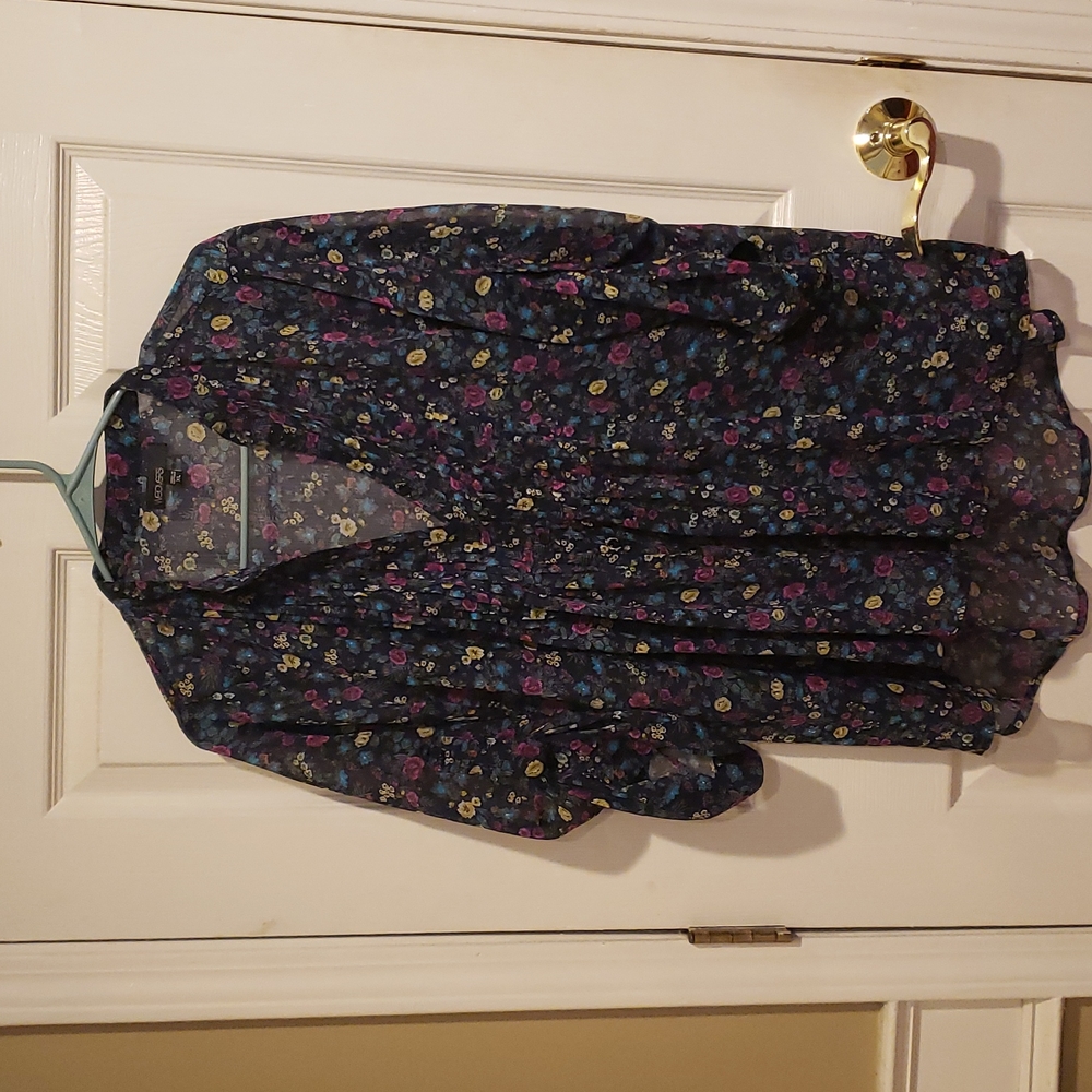 Floral top 3/4 sleeve